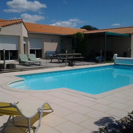 La Chambre Des Amis Parthenay Eksteriør billede