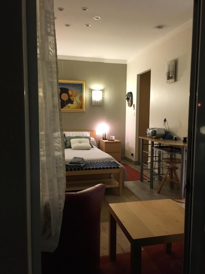 La Chambre Des Amis Parthenay Eksteriør billede