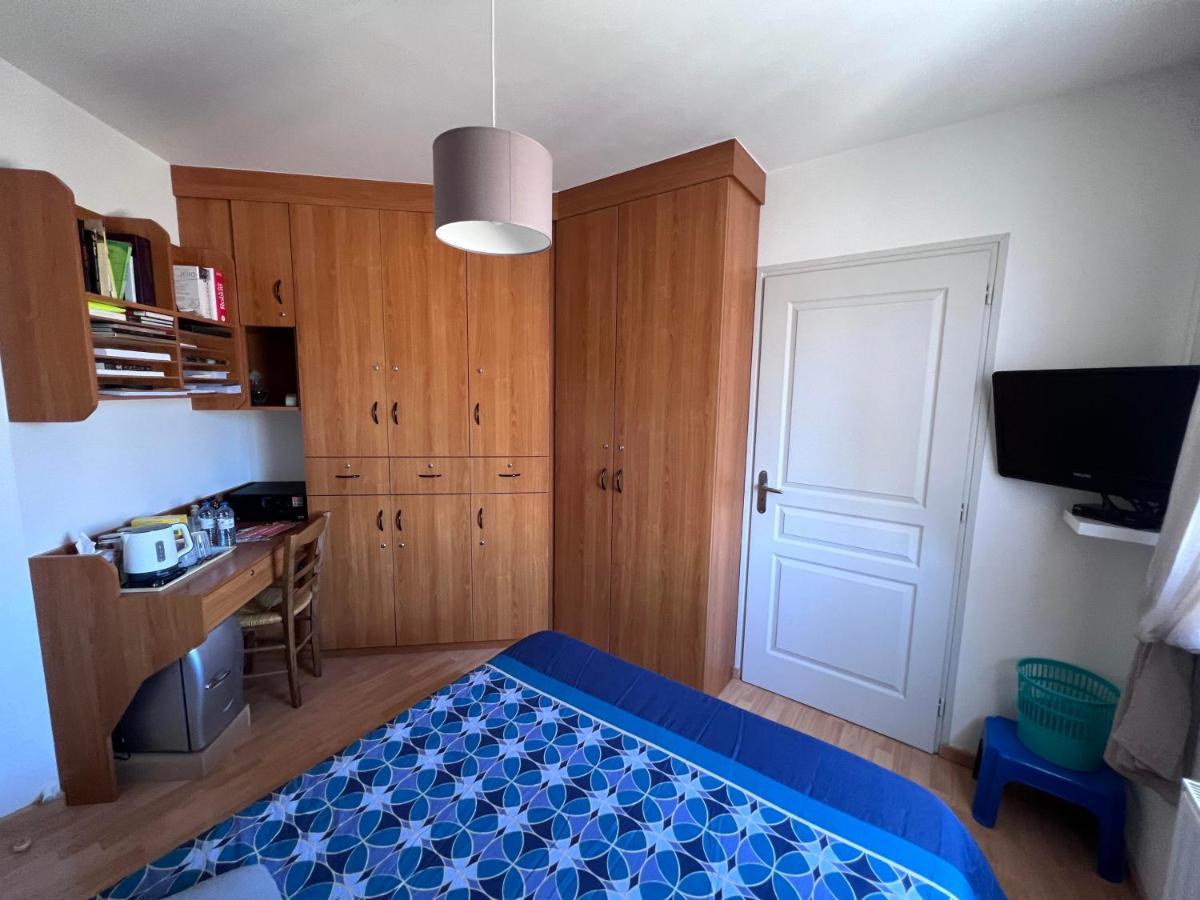 La Chambre Des Amis Parthenay Eksteriør billede